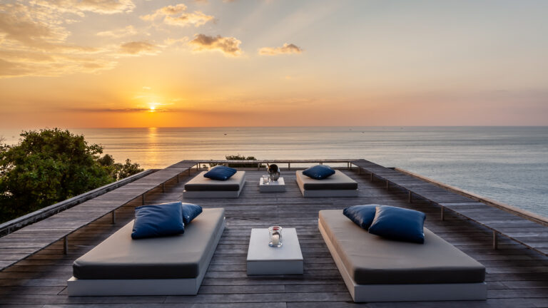 Sunset Terrace Villa Mayavee Phuket