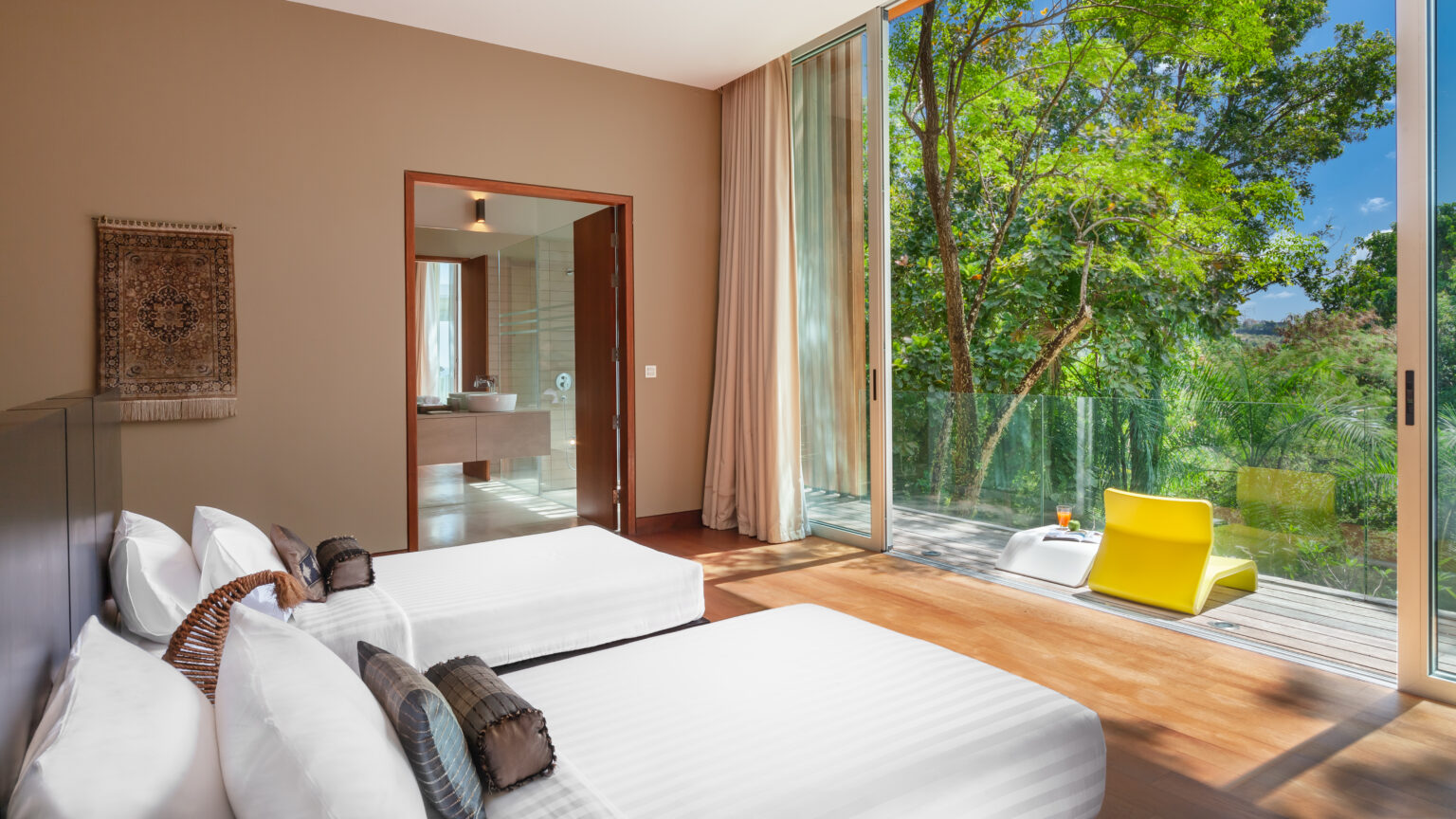 Guest Bedroom 2 Villa Mayavee Phuket